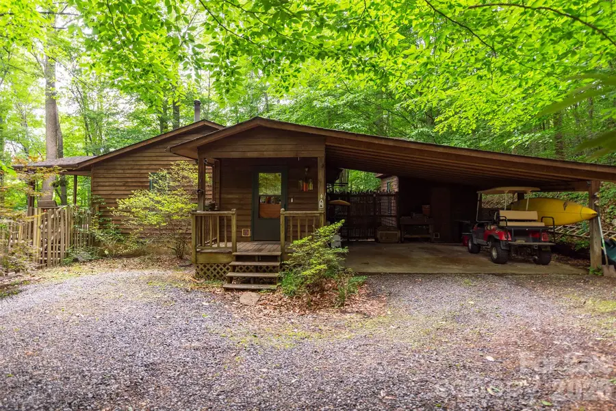 23 Hunting Lodge Drive, Black Mountain, NC 28711 - #2