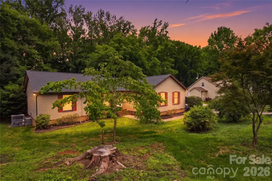 7225 Leesburg Road, Charlotte, NC 28215 - #2