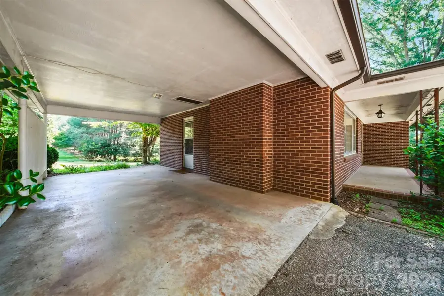824 NE Powell Road, Lower Creek, NC 28645 - #2