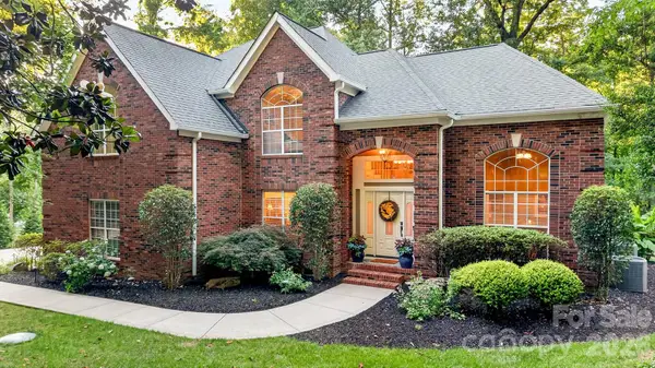 134 Waterford Drive, Mooresville, NC 28117