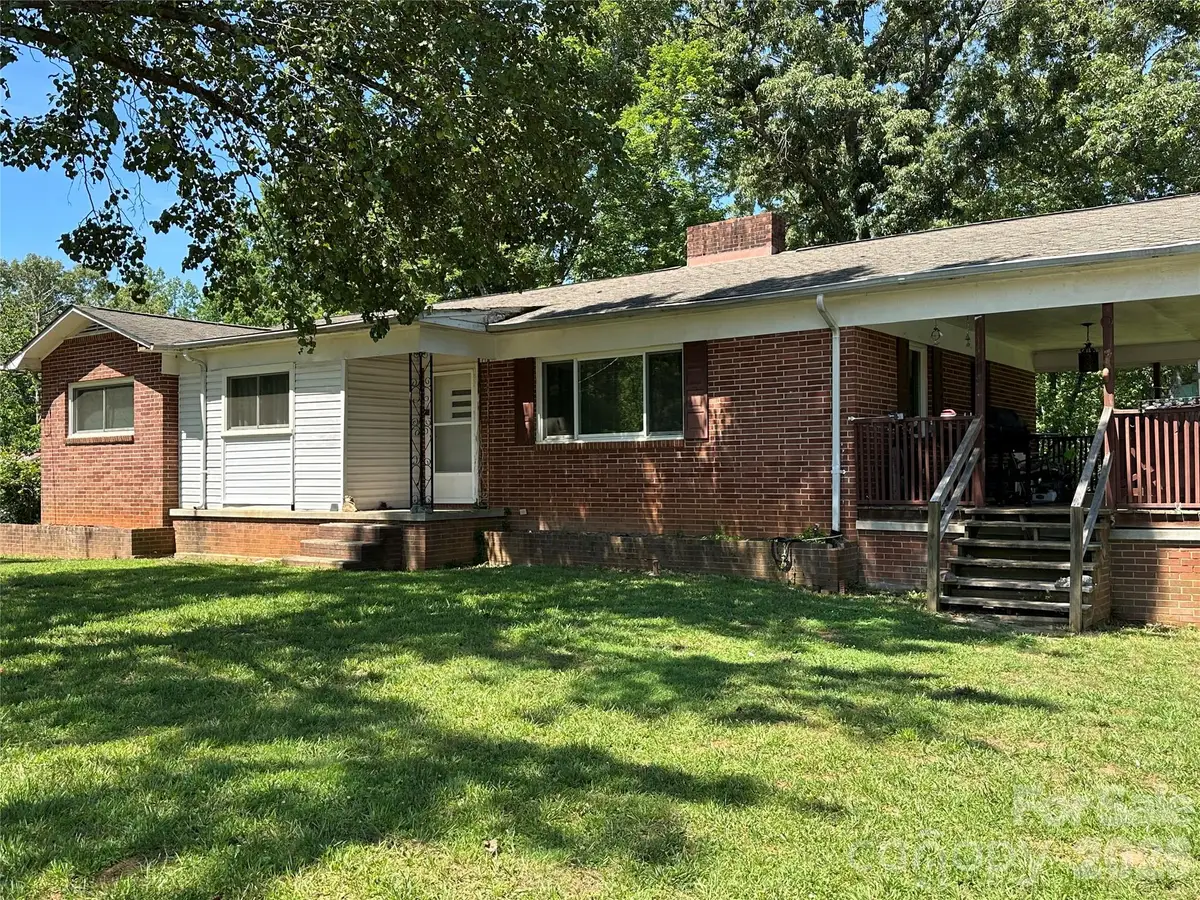 2939 Links Drive, Granite Falls, NC 28630 - #1
