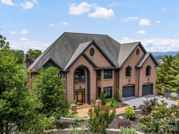 9 Perrion Avenue, Weaverville, NC 28787