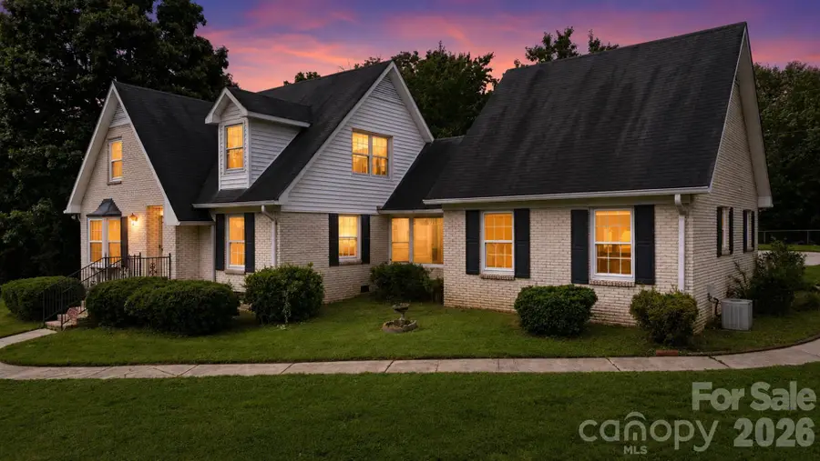 3343 Olde Creek Trail, Matthews, NC 28105 - #3