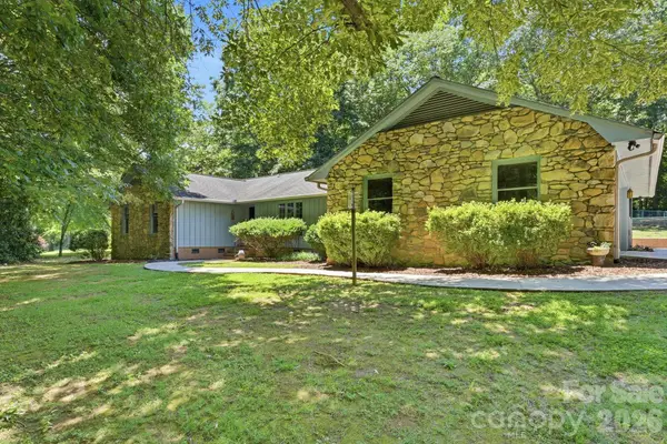 3326 Sedgefield Road, Statesville, NC 28625