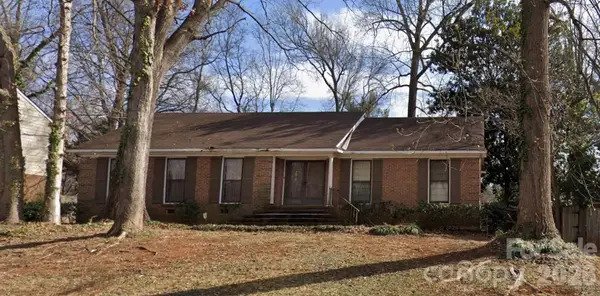 7010 Ludwig Drive, Charlotte, NC 28215