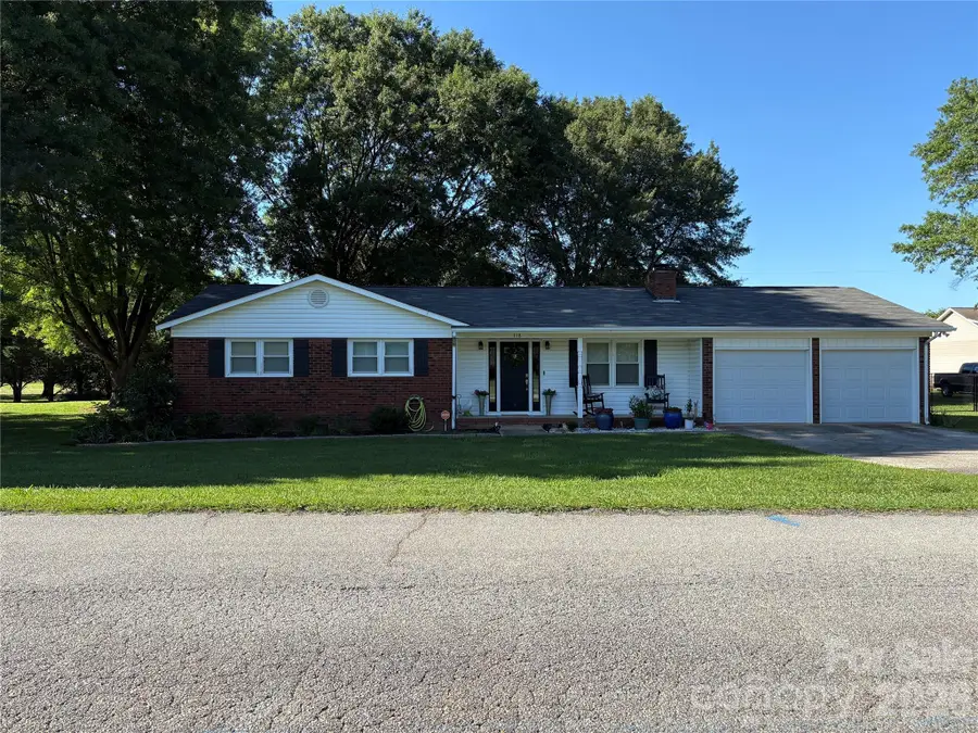 118 Douglas Heights Drive, Gaffney, SC 29341 - #2