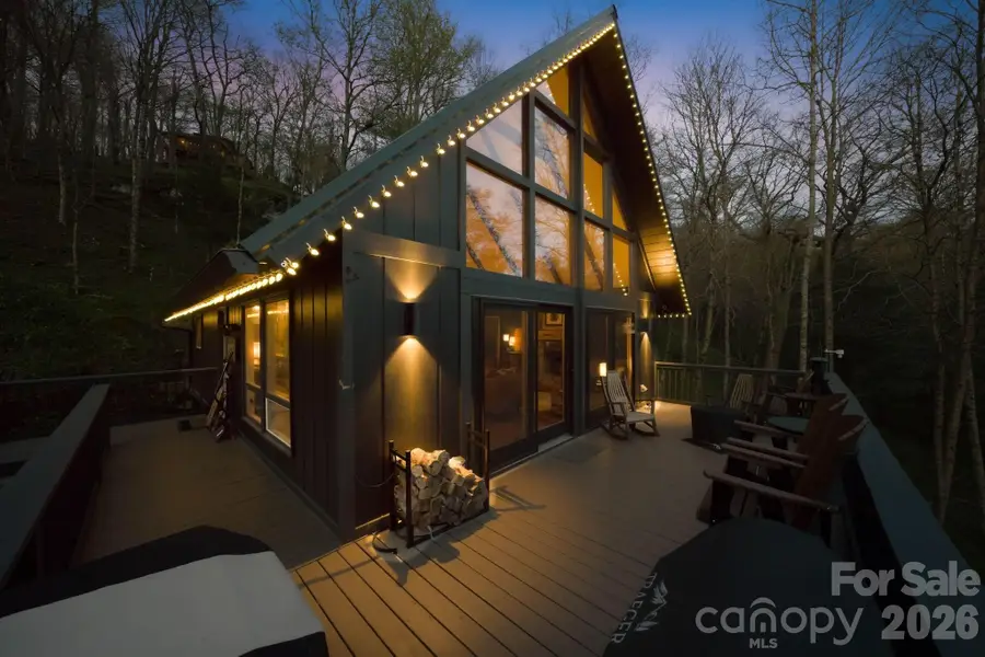 429 Green Cove Road, Sugar Mountain, NC 28604 - #2