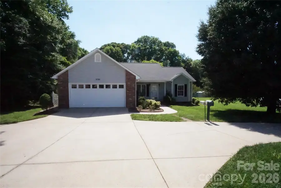 3795 River Road, Hickory, NC 28602 - #2