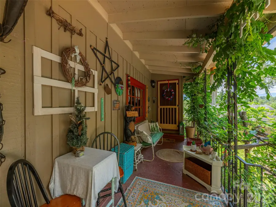 337 Hamer Avenue, Waynesville, NC 28786 - #3