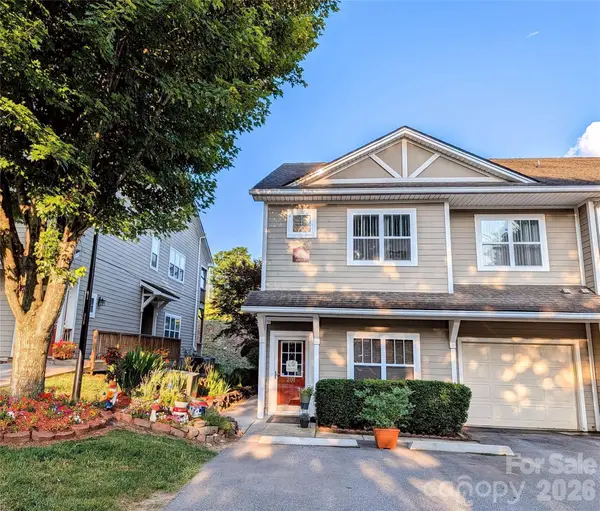 65 Foxden Drive #201, Fletcher, NC 28732