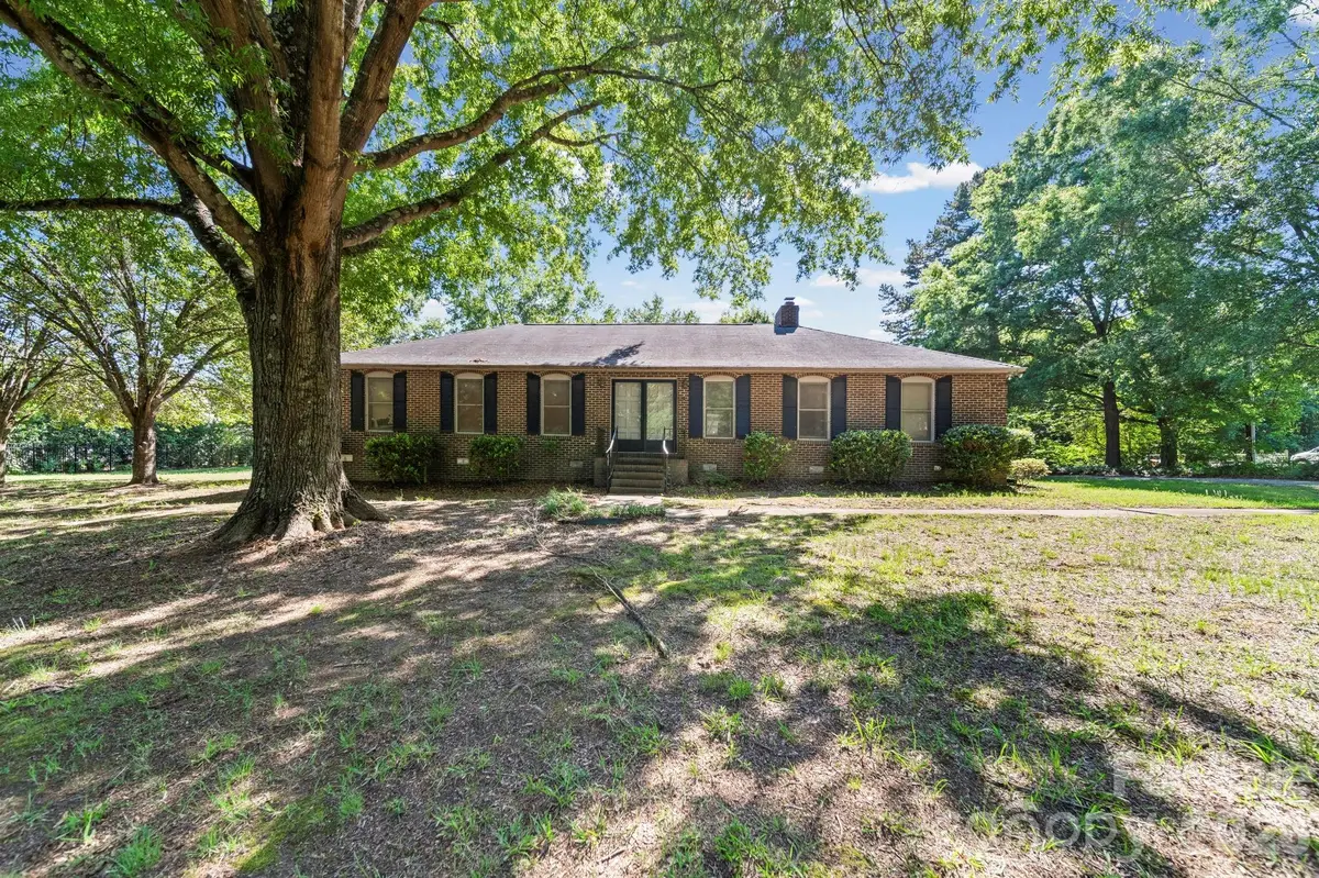 14424 E Rocky River Road, Davidson, NC 28036 - #1