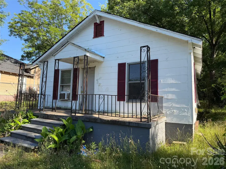 547 S Center Street, Spartanburg, SC 29301 - #2
