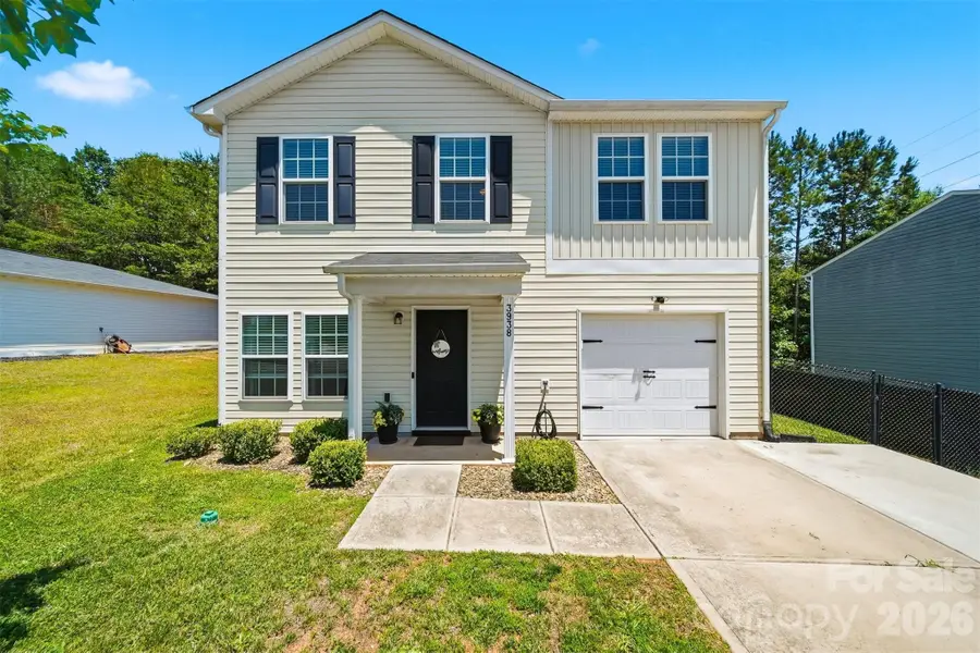 3938 Hemingway Drive Nw, Hickory, NC 28601 - #3