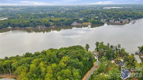 1029 Nutall Oak Lane, Belmont, NC 28012