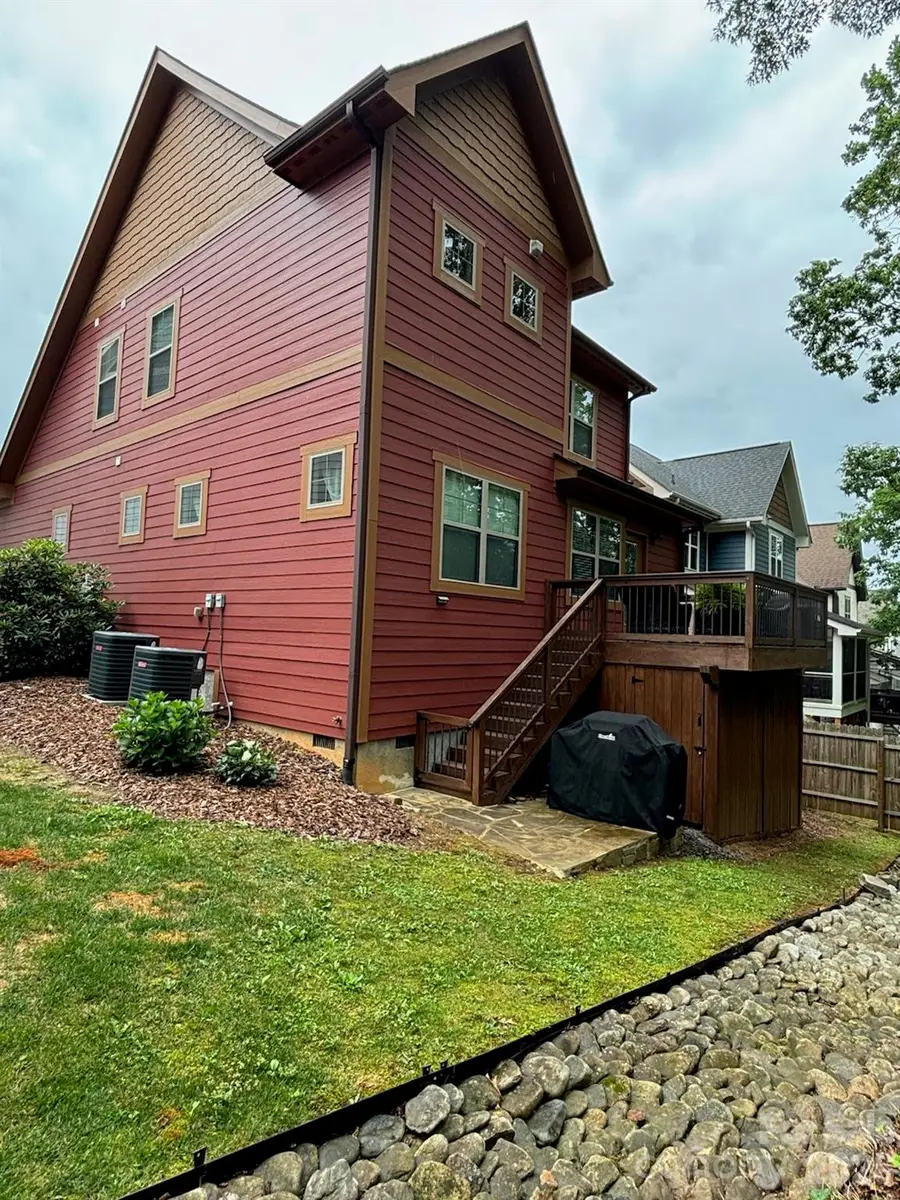 39 Tudor Way, Black Mountain, NC 28711 - #2