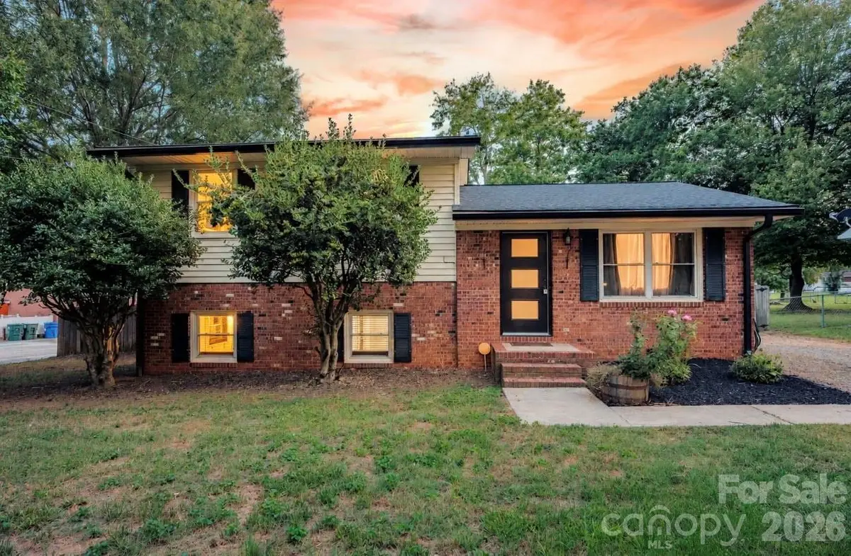 827 Brookwood Drive, Mooresville, NC 28115 - #1