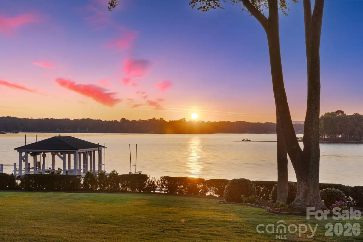 2477 Peninsula Shores Court, Denver, NC 28037 - #1