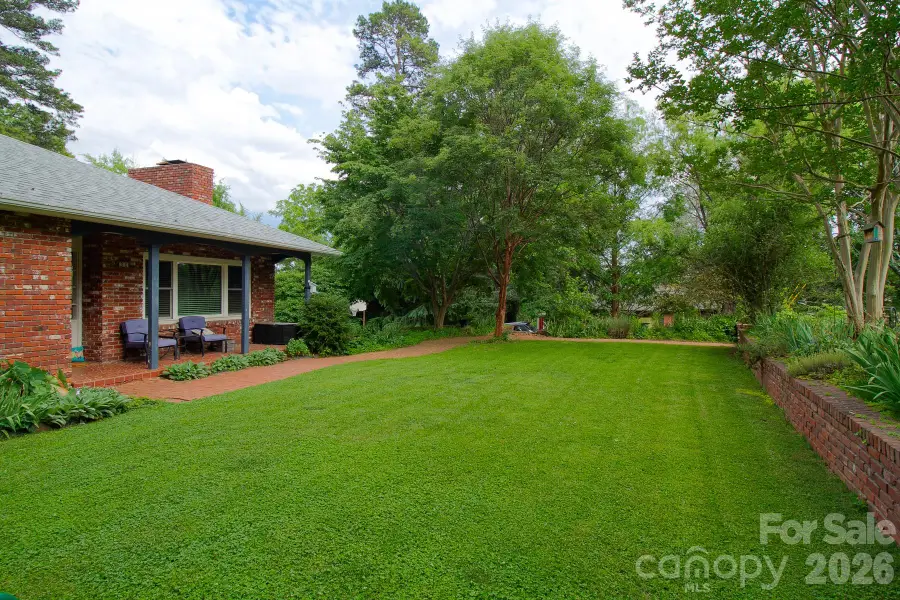 36 Clarendon Road, Asheville, NC 28806 - #2