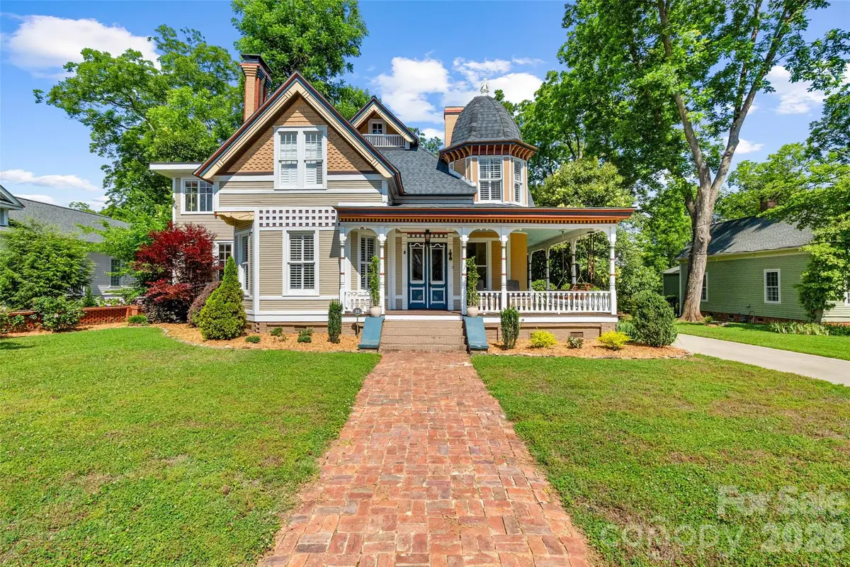 8 College Street, York, SC 29745 - #1