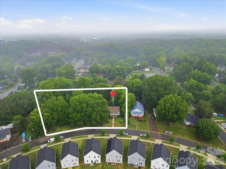 8512, 8516, 8520 Colgate Circle, Charlotte, NC 28214 - #2