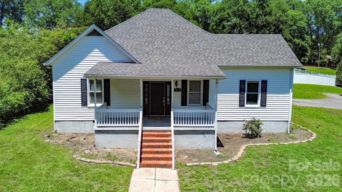 638 W Main Extension, Lincolnton, NC 28092 - #1