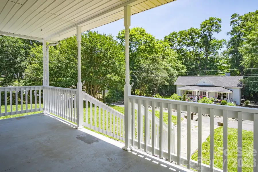 638 W Main Extension, Lincolnton, NC 28092 - #2