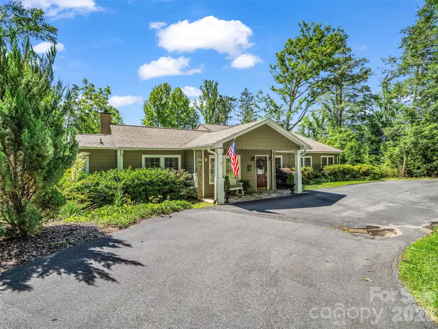 52 Forest Road, Asheville, NC 28803 - #3