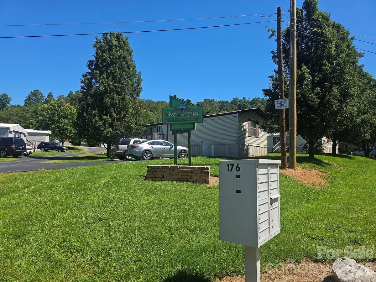 8 Mountain View Road, Weaverville, NC 28787 - #1