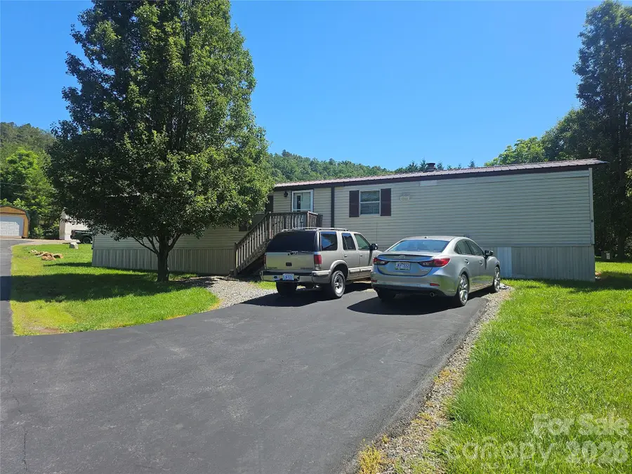 8 Mountain View Road, Weaverville, NC 28787 - #2