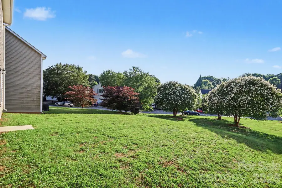 4615 Potters Glen Road, Charlotte, NC 28269 - #3