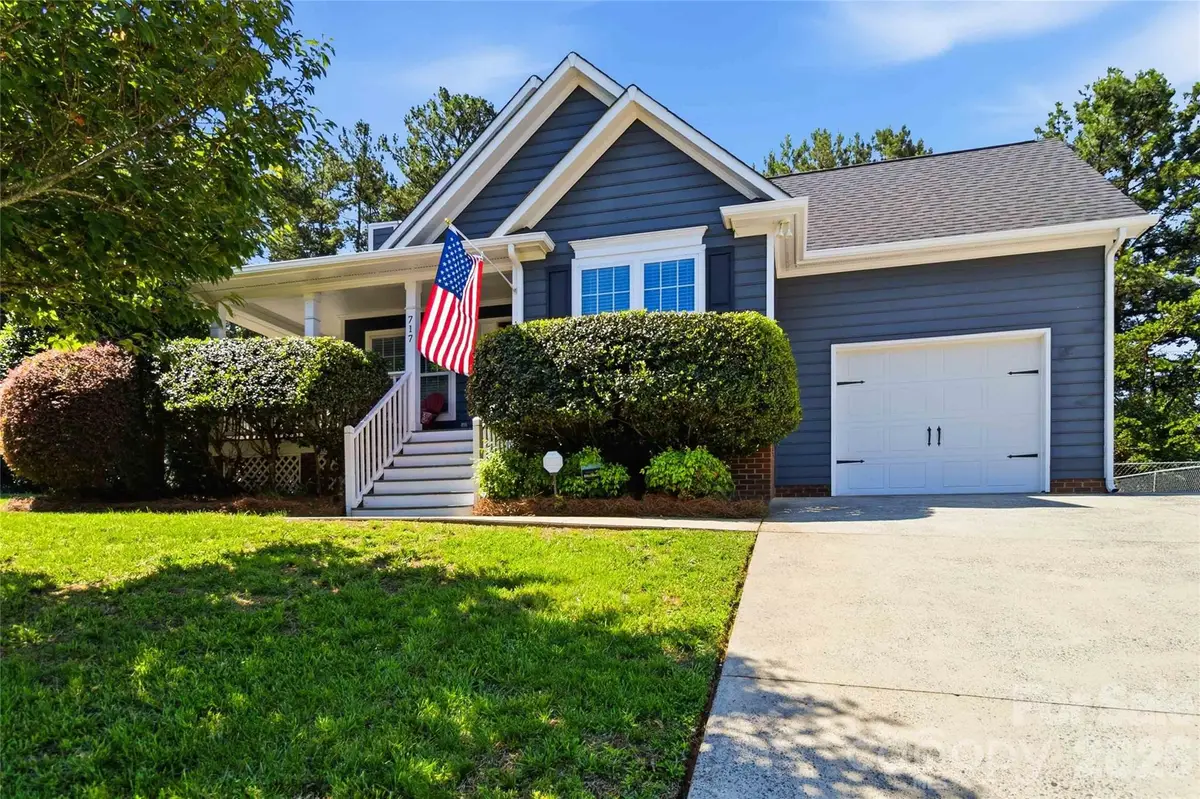 717 Peregrine Court, Gastonia, NC 28056 - #1