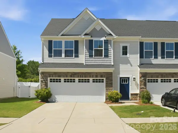 10414 Dalton Woods Court Nw, Huntersville, NC 28078