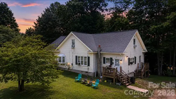 193 Duckworth Avenue, Brevard, NC 28712