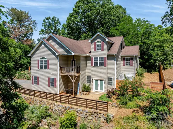 341 Pearson Drive, Asheville, NC 28801