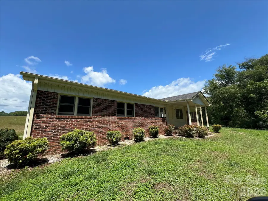 4405 Maple Creek Road, Rutherfordton, NC 28139 - #2