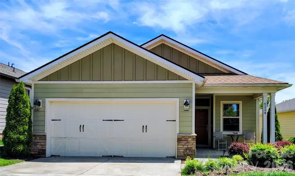 6224 Raven Rock Drive, Denver, NC 28037