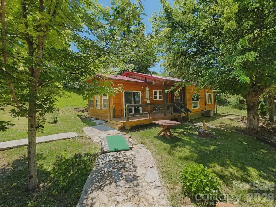 92 Buchanan Drive, Bakersville, NC 28705 - #2