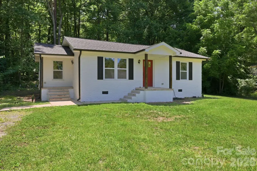 918 Breezewood Drive, Charlotte, NC 28262 - #2