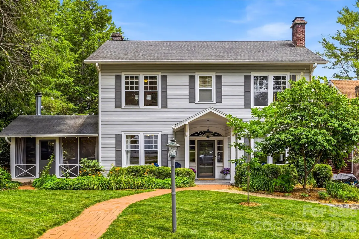 1620 Norwood Place, Hendersonville, NC 28791 - #1