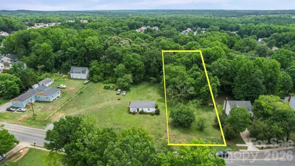 8090 Plott Road, Charlotte, NC 28227