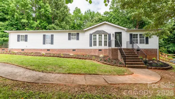 127 Whitewater Lane, Mooresville, NC 28115