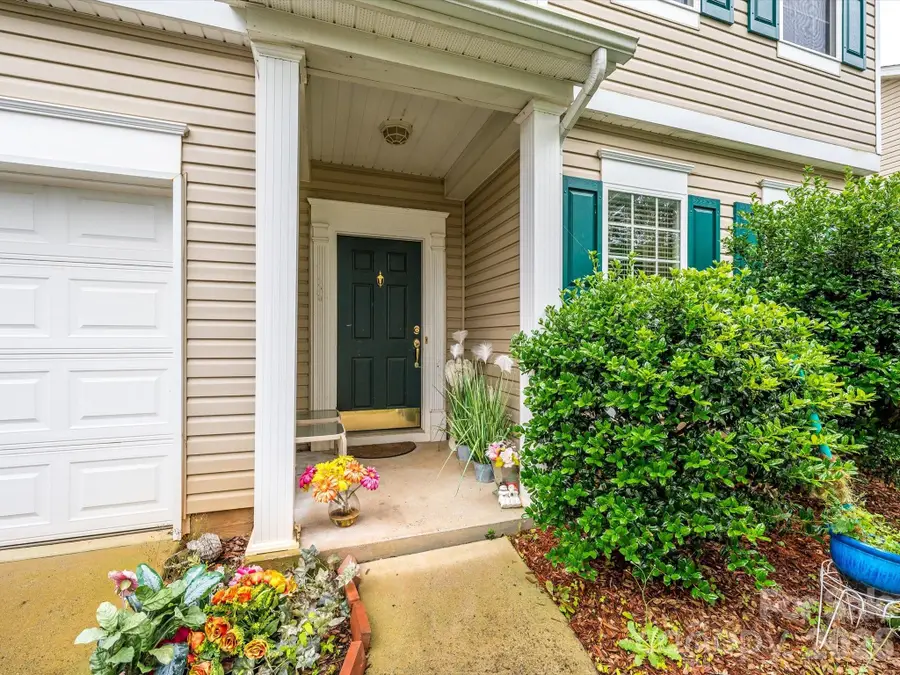 5424 Nightshade Oaks Drive, Charlotte, NC 28227 - #2