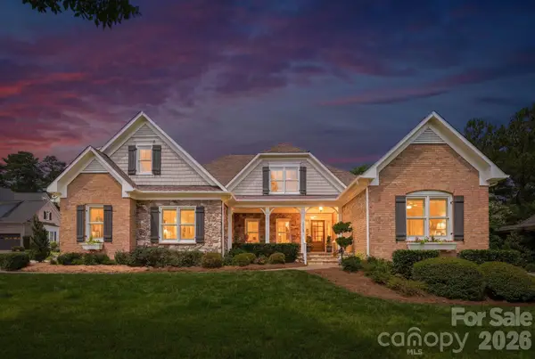 18527 Carnegie Overlook Boulevard, Davidson, NC 28036