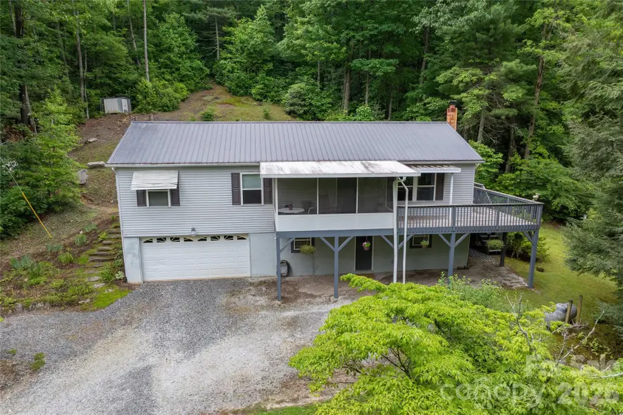 125 Round Mountain Road, Eastatoe, NC 28747 - #2
