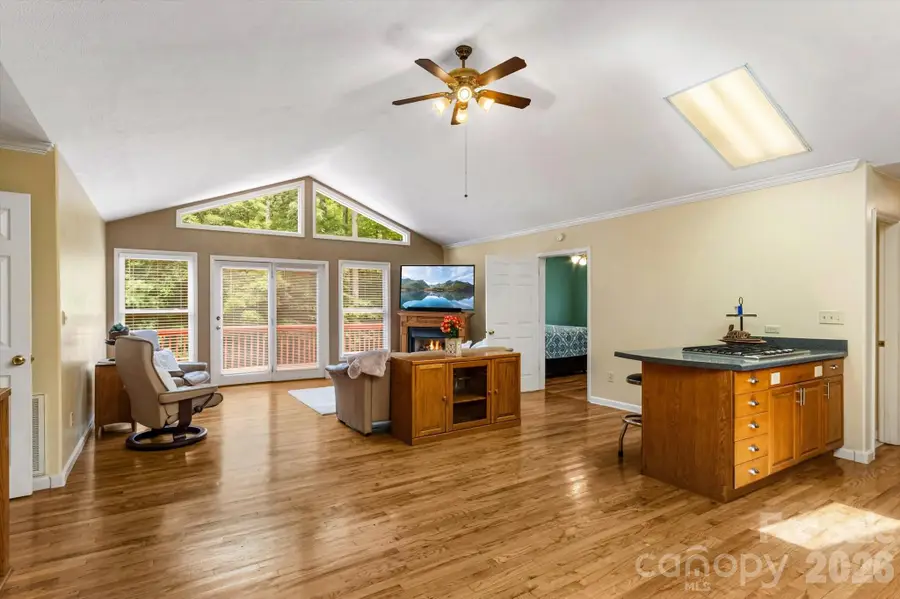 134 Valle Way, Hendersonville, NC 28739 - #3