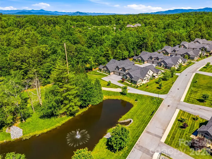 426 Summerfield Place, Flat Rock, NC 28731 - #2
