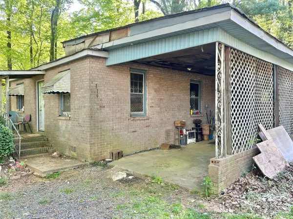 119 Pine Hill Lane, Mount Holly, NC 28120