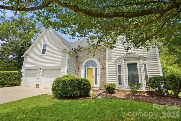 11323 Laurel View Drive, Charlotte, NC 28273