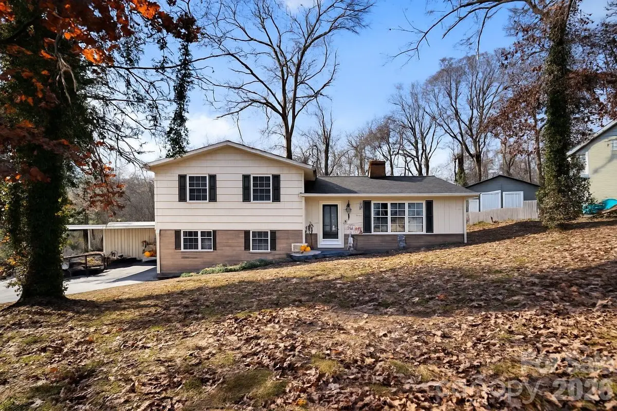 912 Parkwood Road, Shelby, NC 28150 - #1