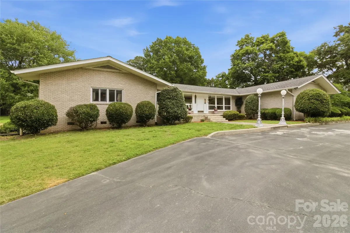 938 Sandswood Drive, Gastonia, NC 28054 - #1